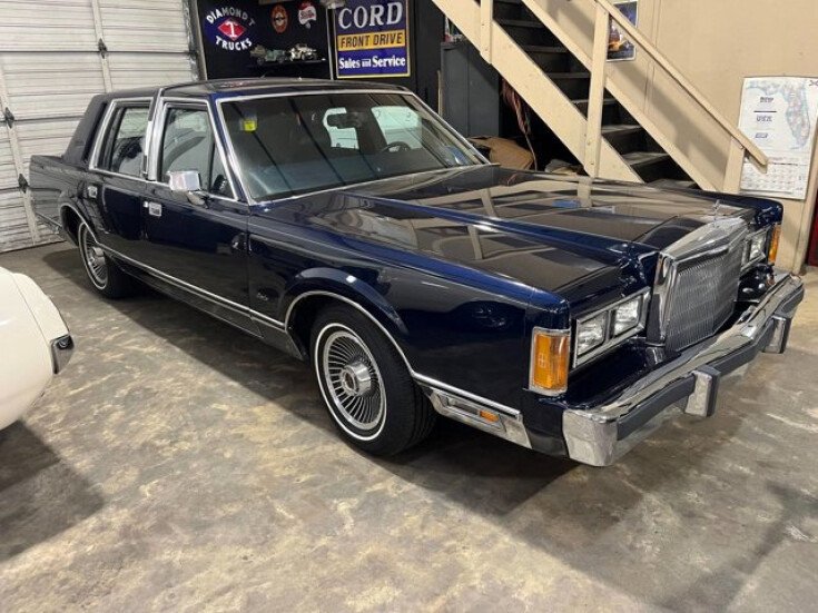 Thumbnail Photo undefined for 1989 Lincoln Town Car